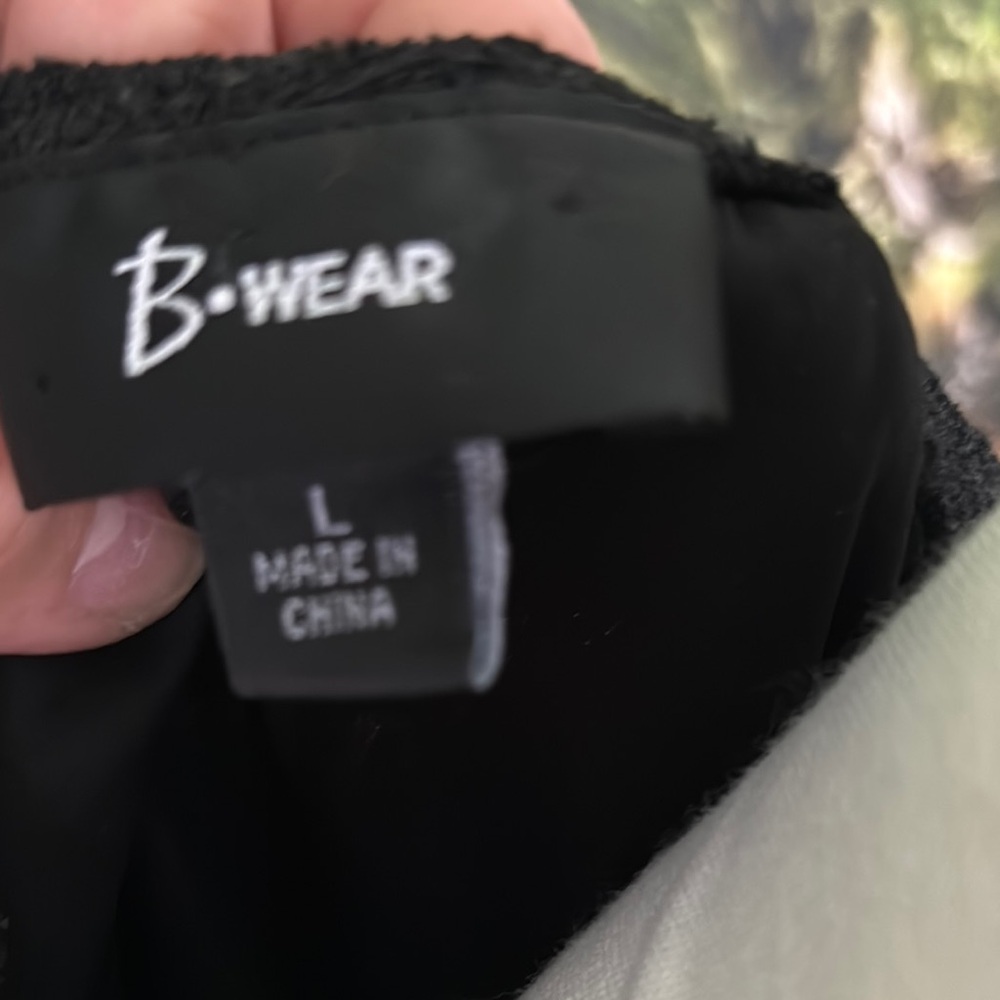 Bwear Black Ruched Bell Sleeve Blouse - Picture 6 of 8